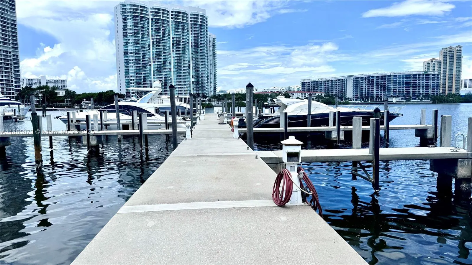 4041 ISLAND ESTATE