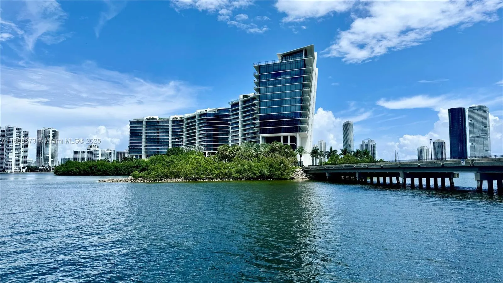 4041 ISLAND ESTATE
