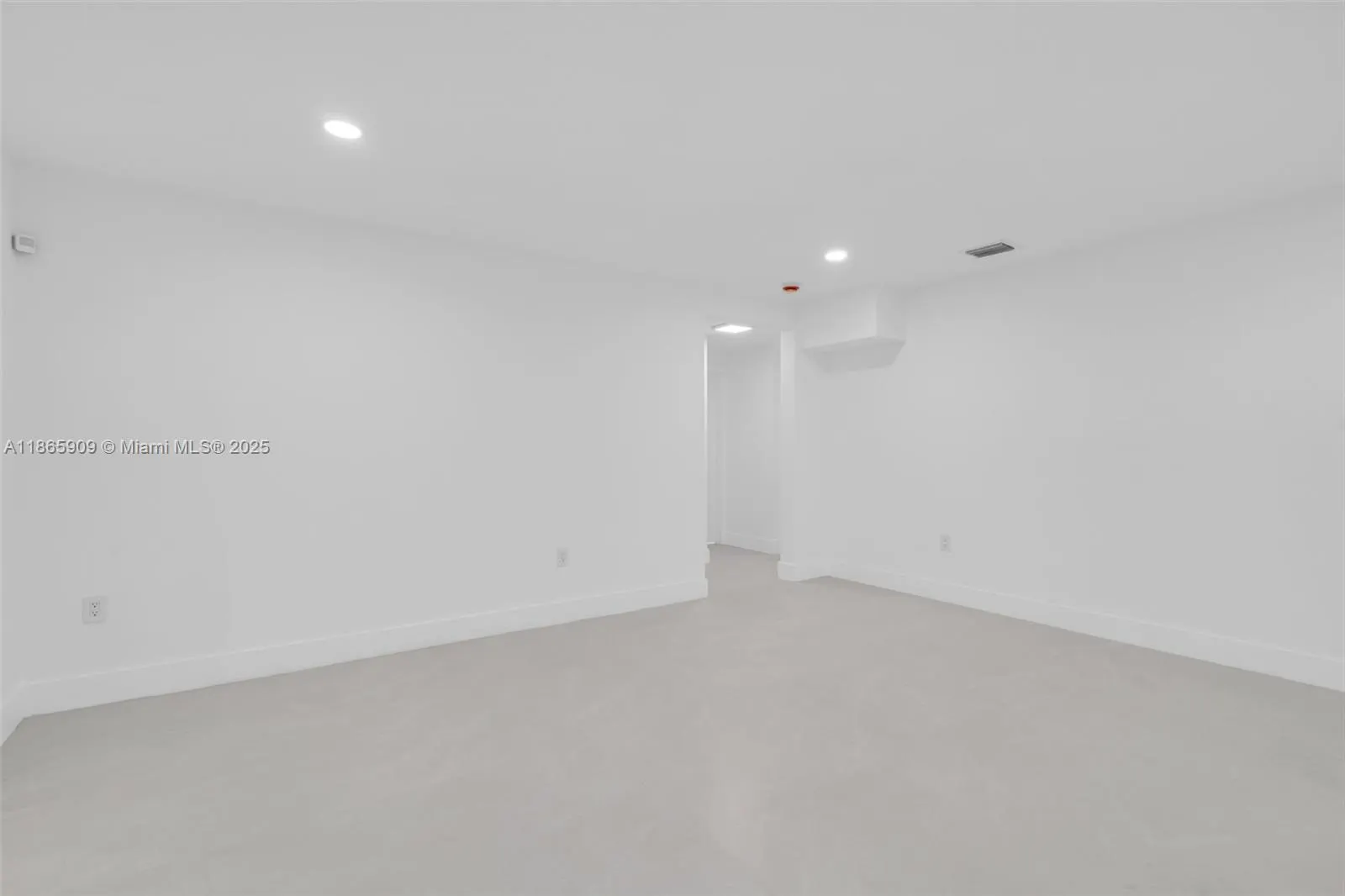 301 NW 108th St