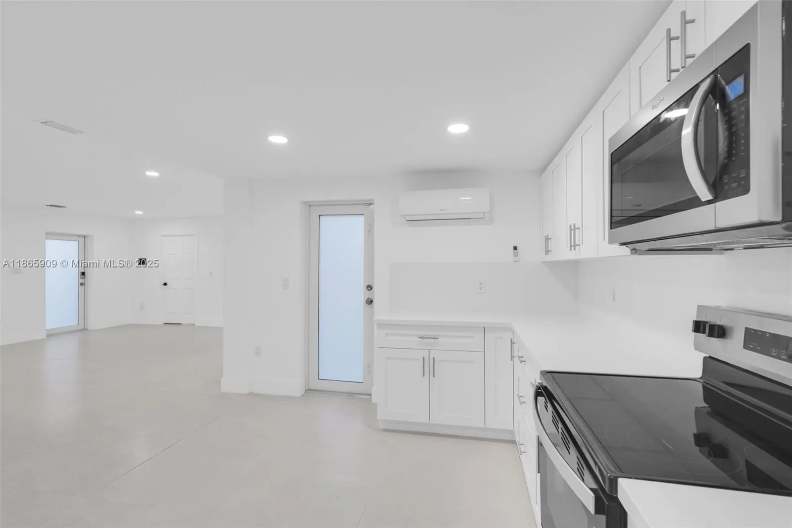 301 NW 108th St