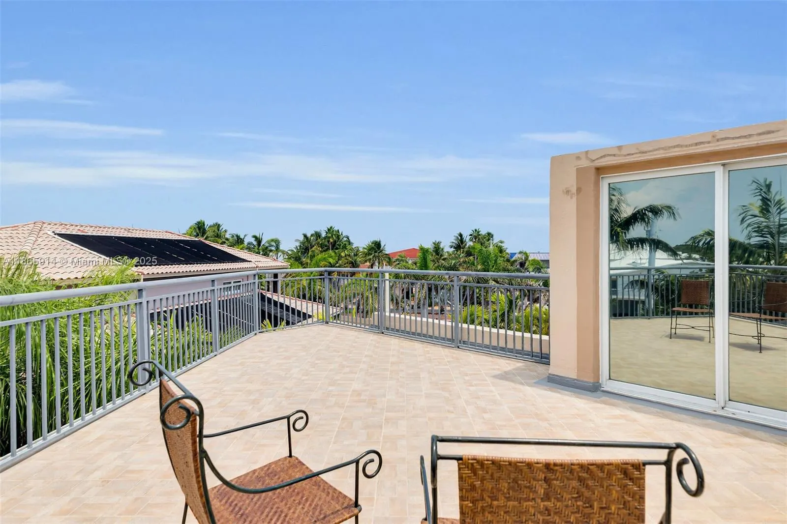 505 Caribbean Dr