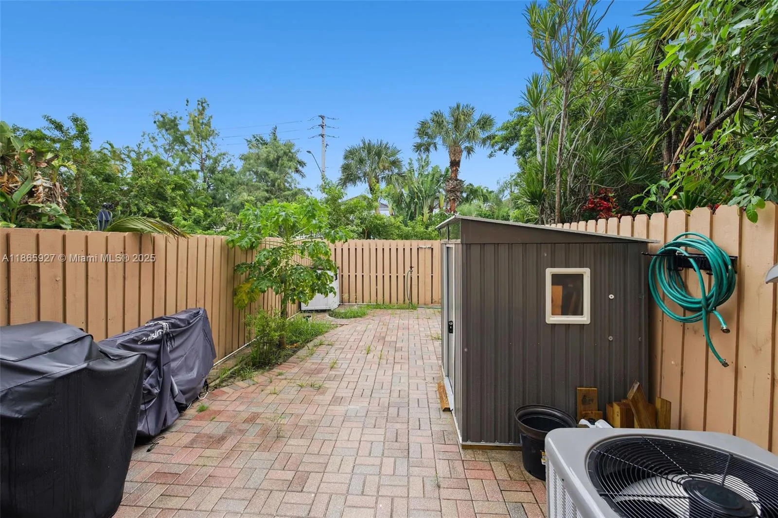 450 SE 7th St, #261