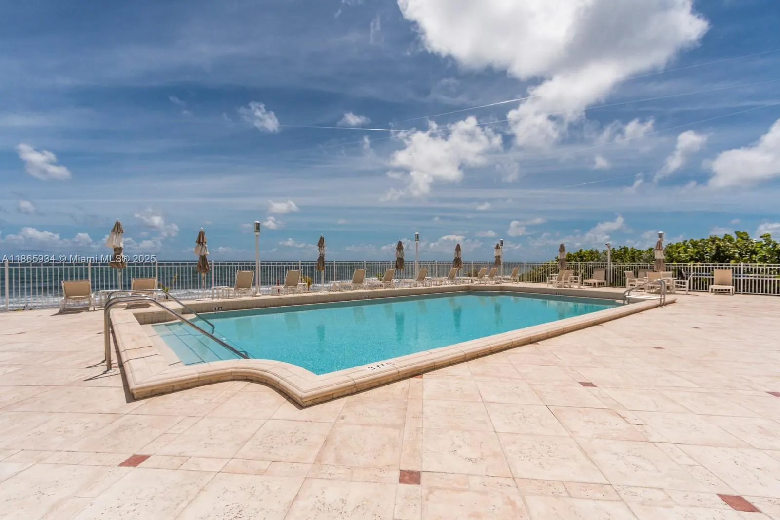 1200 S Ocean Blvd, #17F