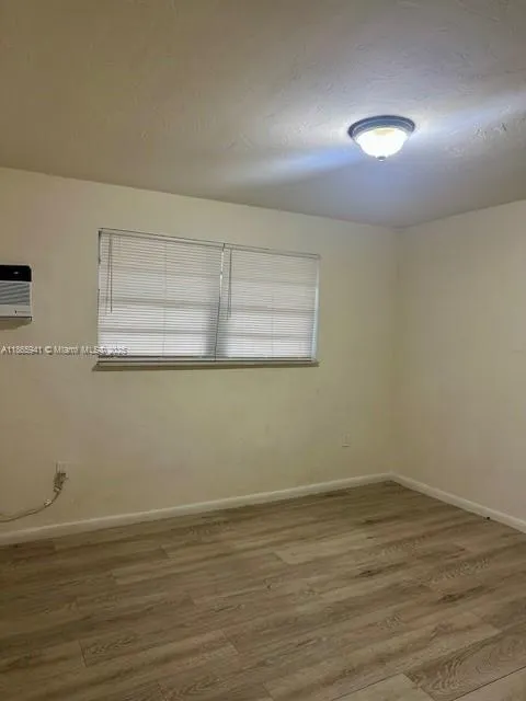 15 NW 70th St, #17