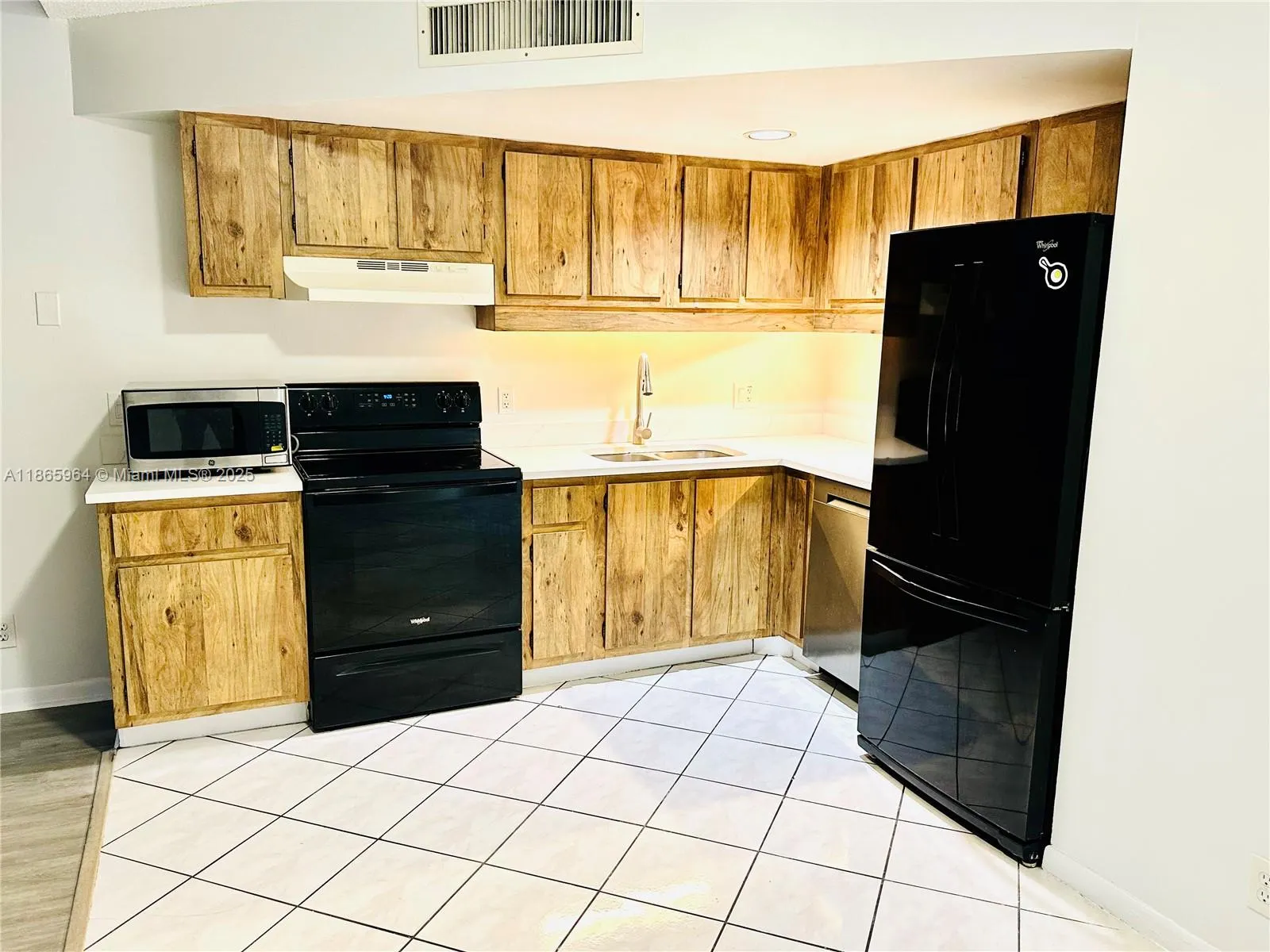33 Deer Creek Rd, #D103