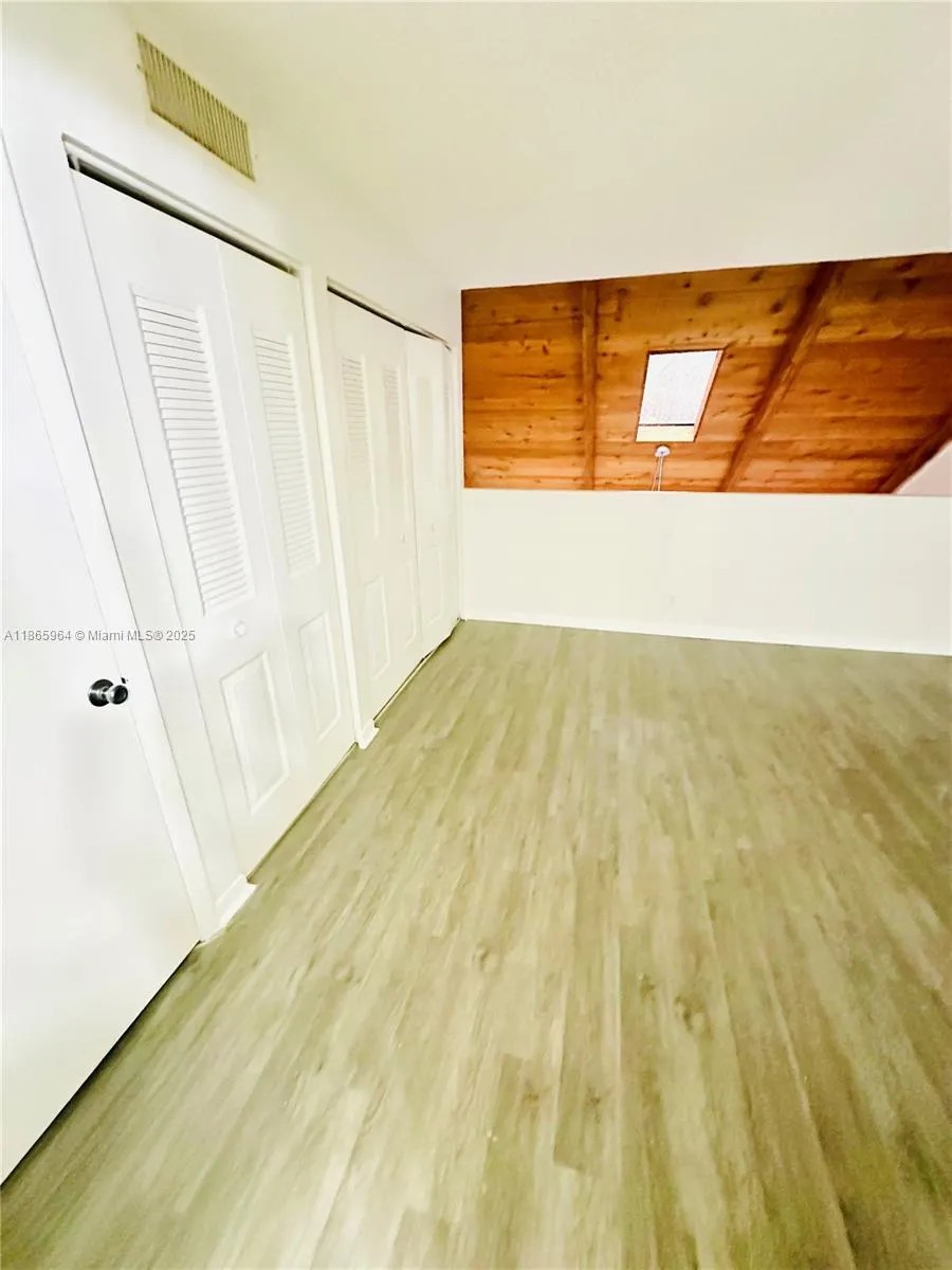 33 Deer Creek Rd, #D103