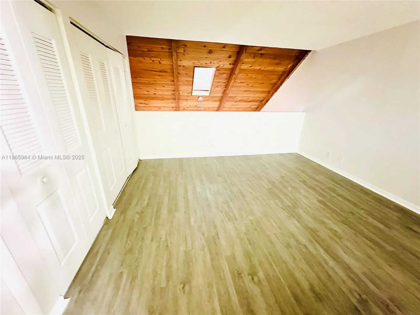 33 Deer Creek Rd, #D103