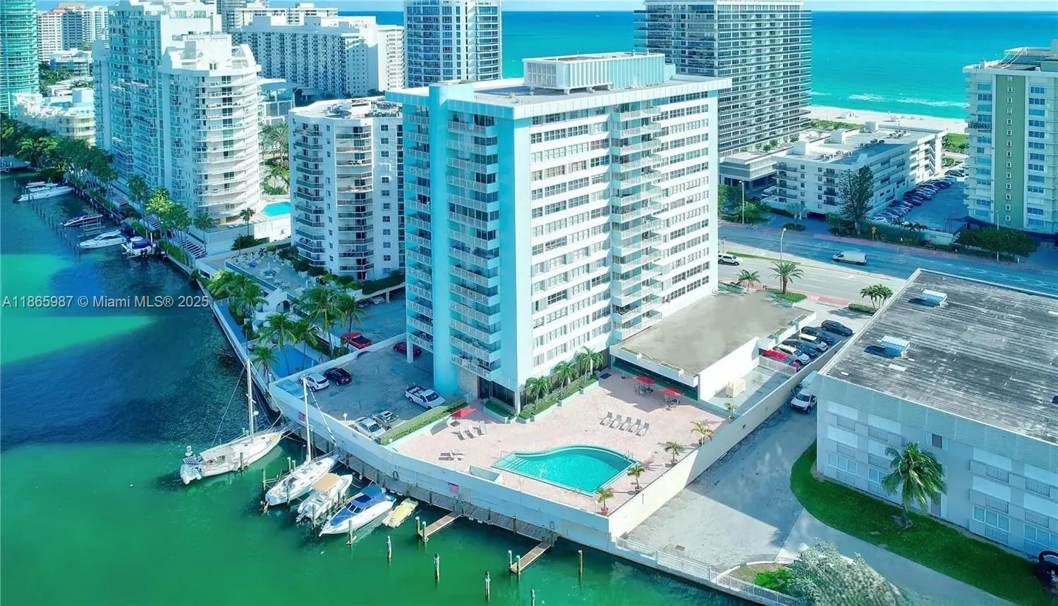 5838 Collins Ave, #3D