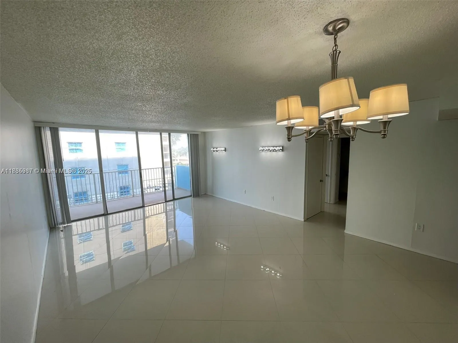 5838 Collins Ave, #3D