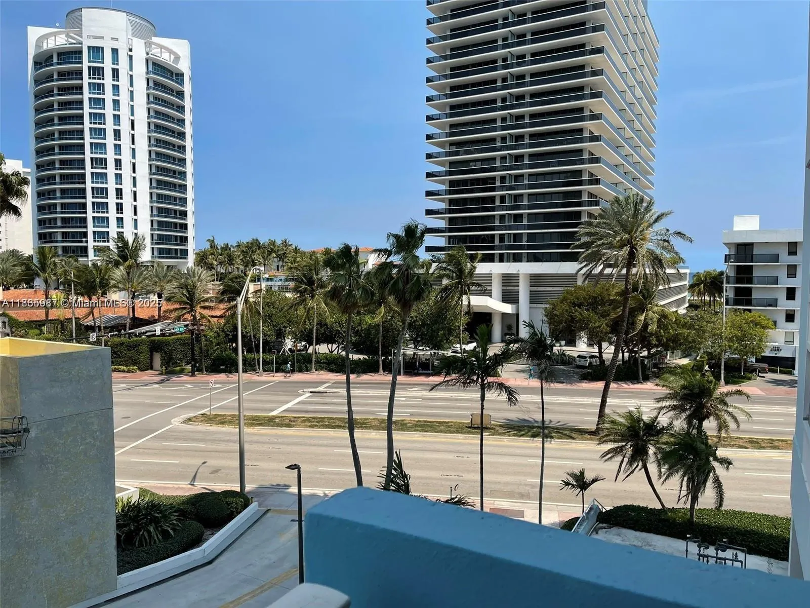 5838 Collins Ave, #3D