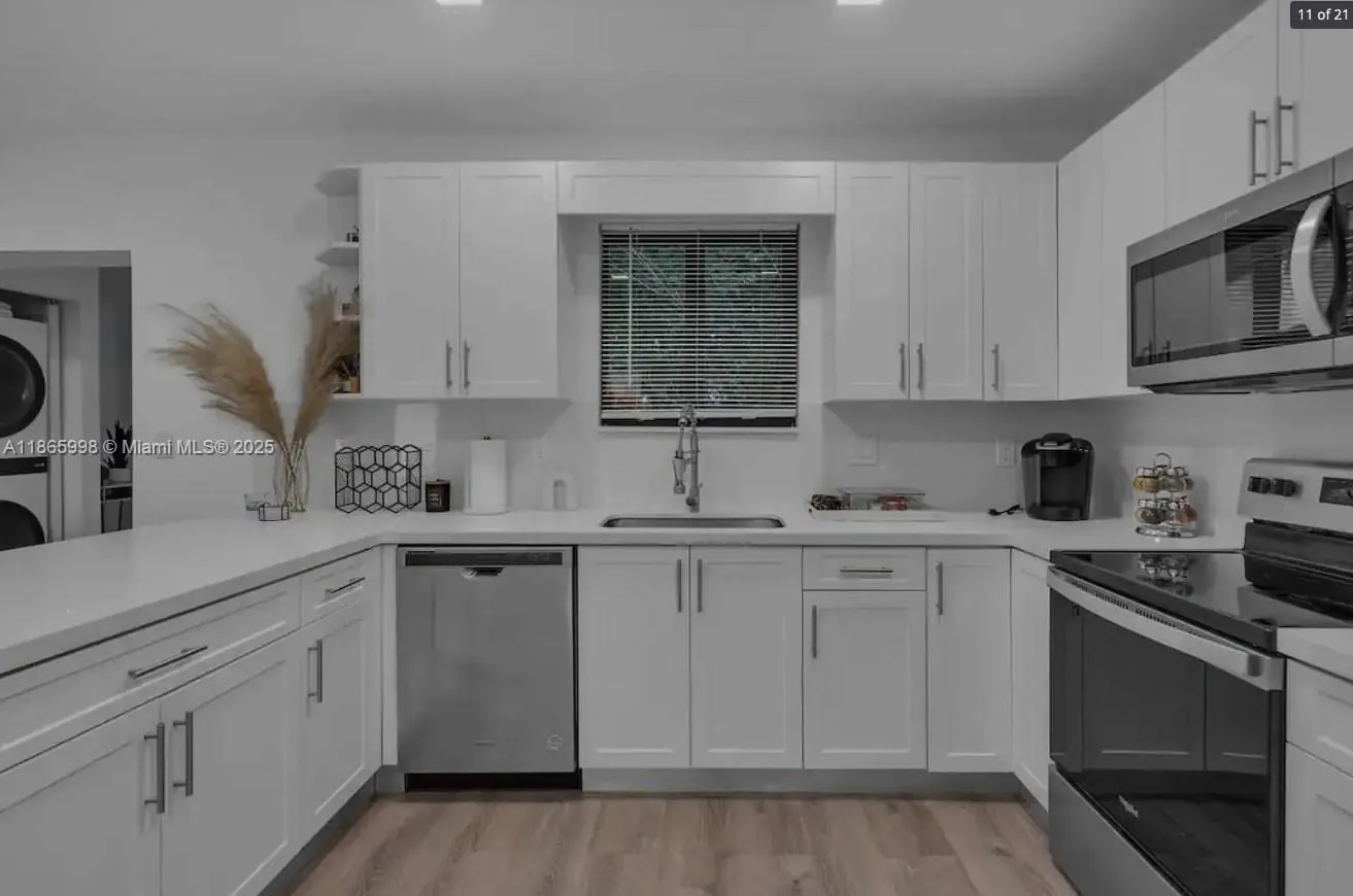 520 NW 45th St