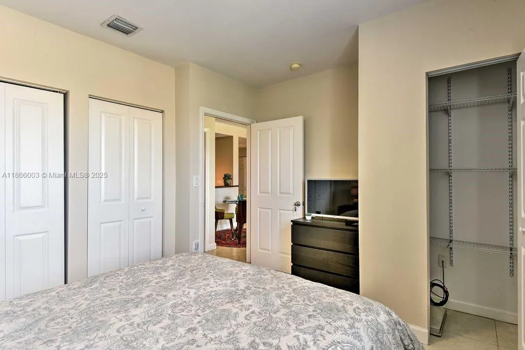 2280 SW 32nd Ave, #509