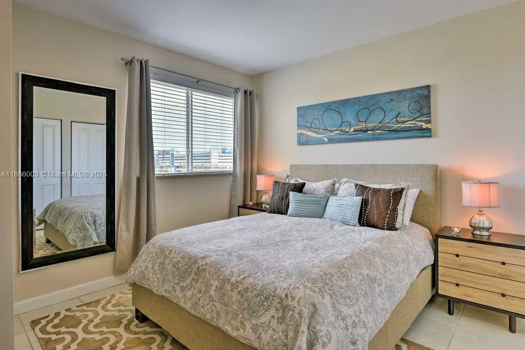 2280 SW 32nd Ave, #509