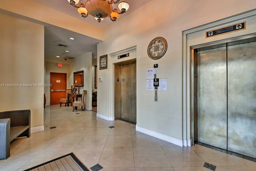 2280 SW 32nd Ave, #509