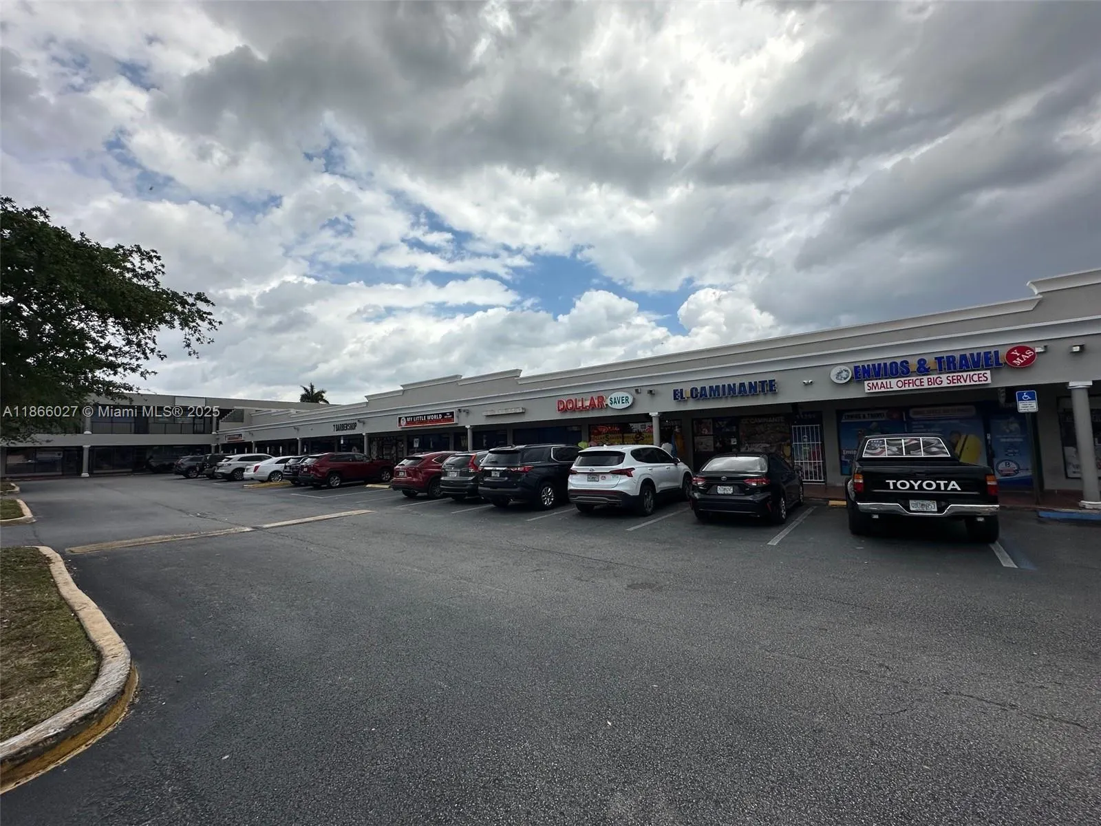 11373 W Flagler St, #202
