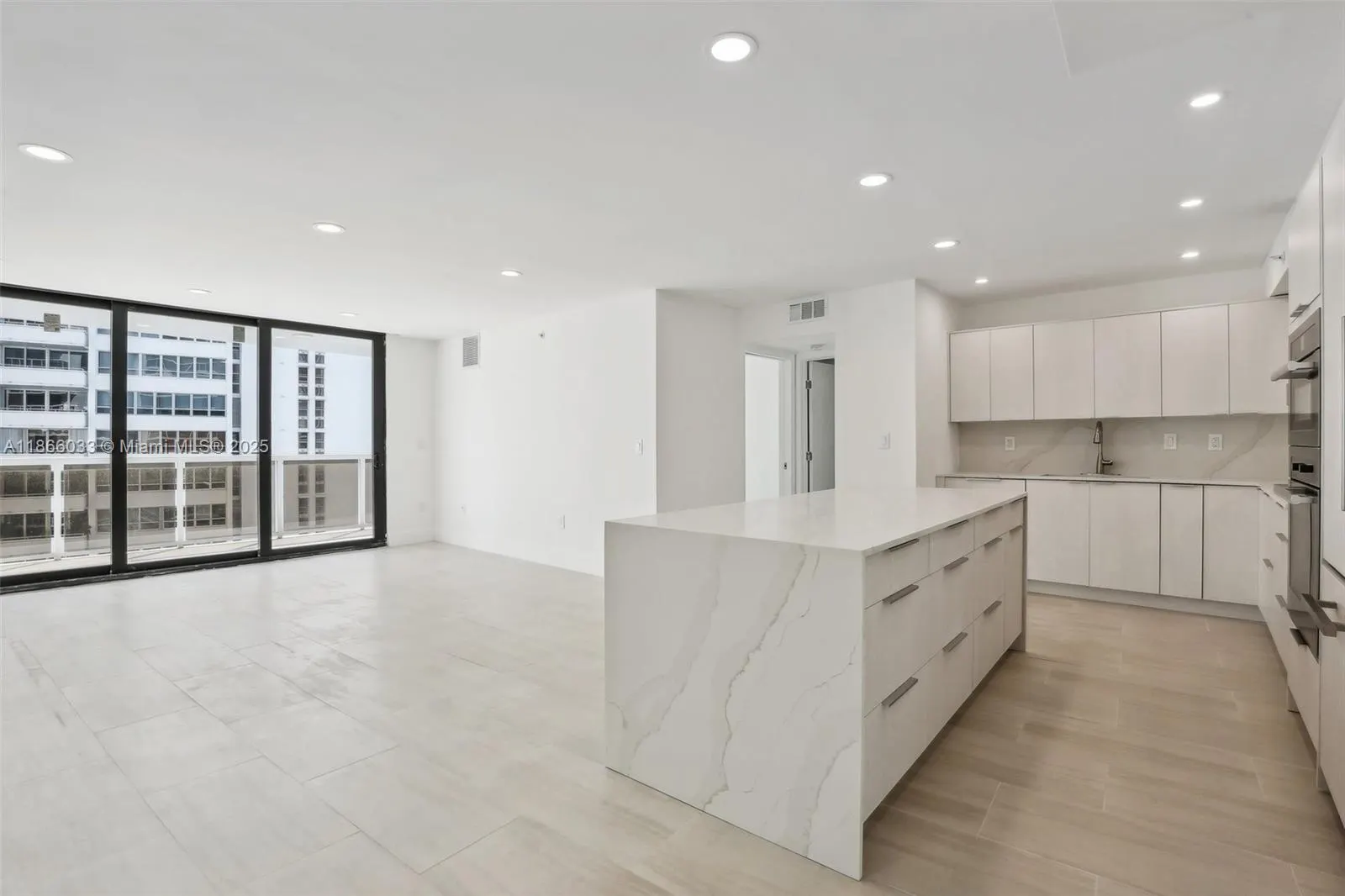 9 Island Ave, #1209