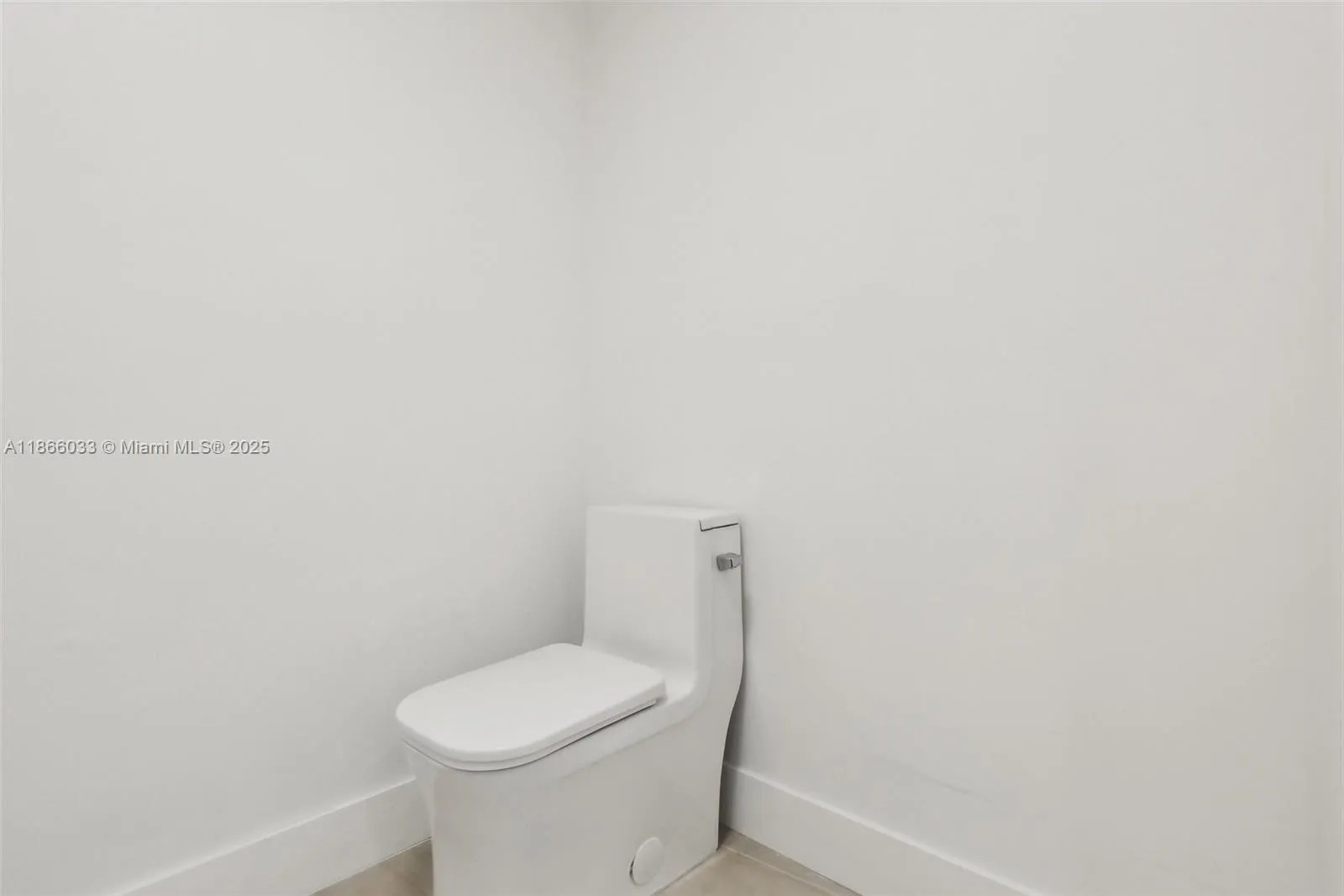 9 Island Ave, #1209