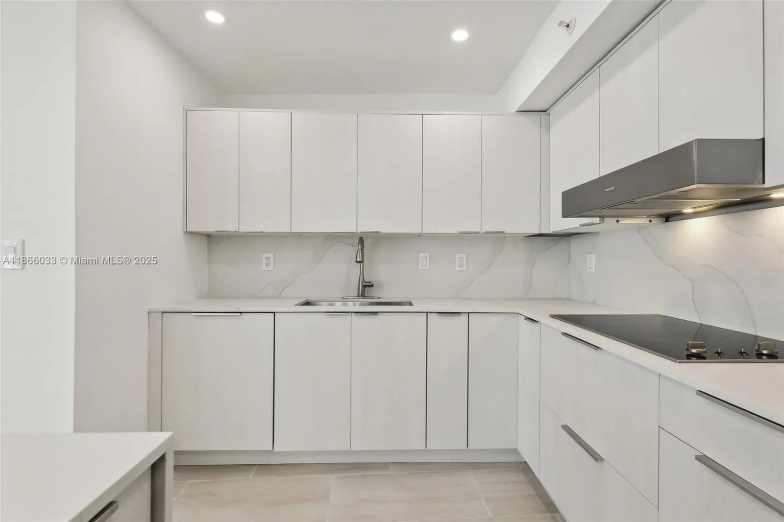 9 Island Ave, #1209