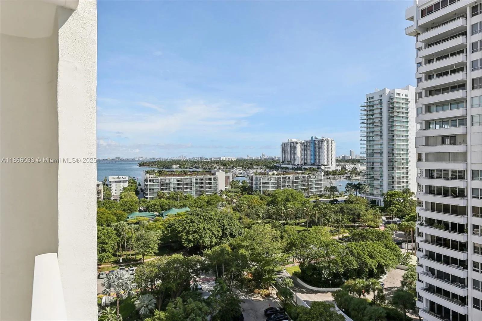 9 Island Ave, #1209