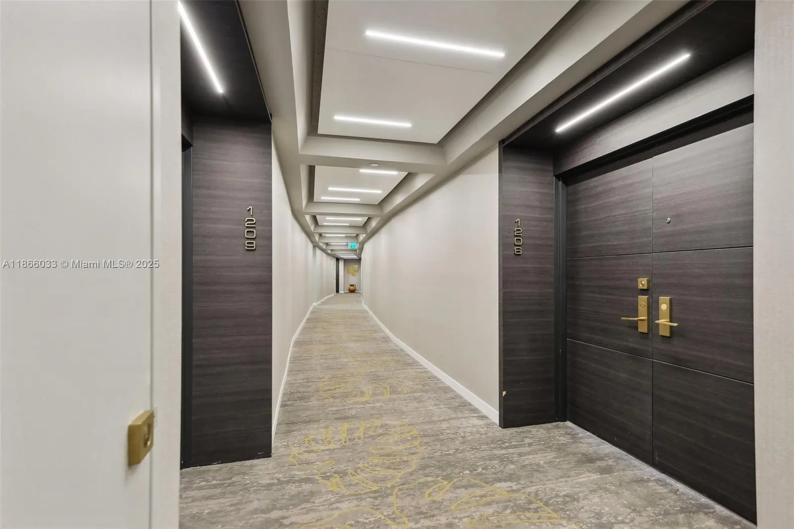 9 Island Ave, #1209