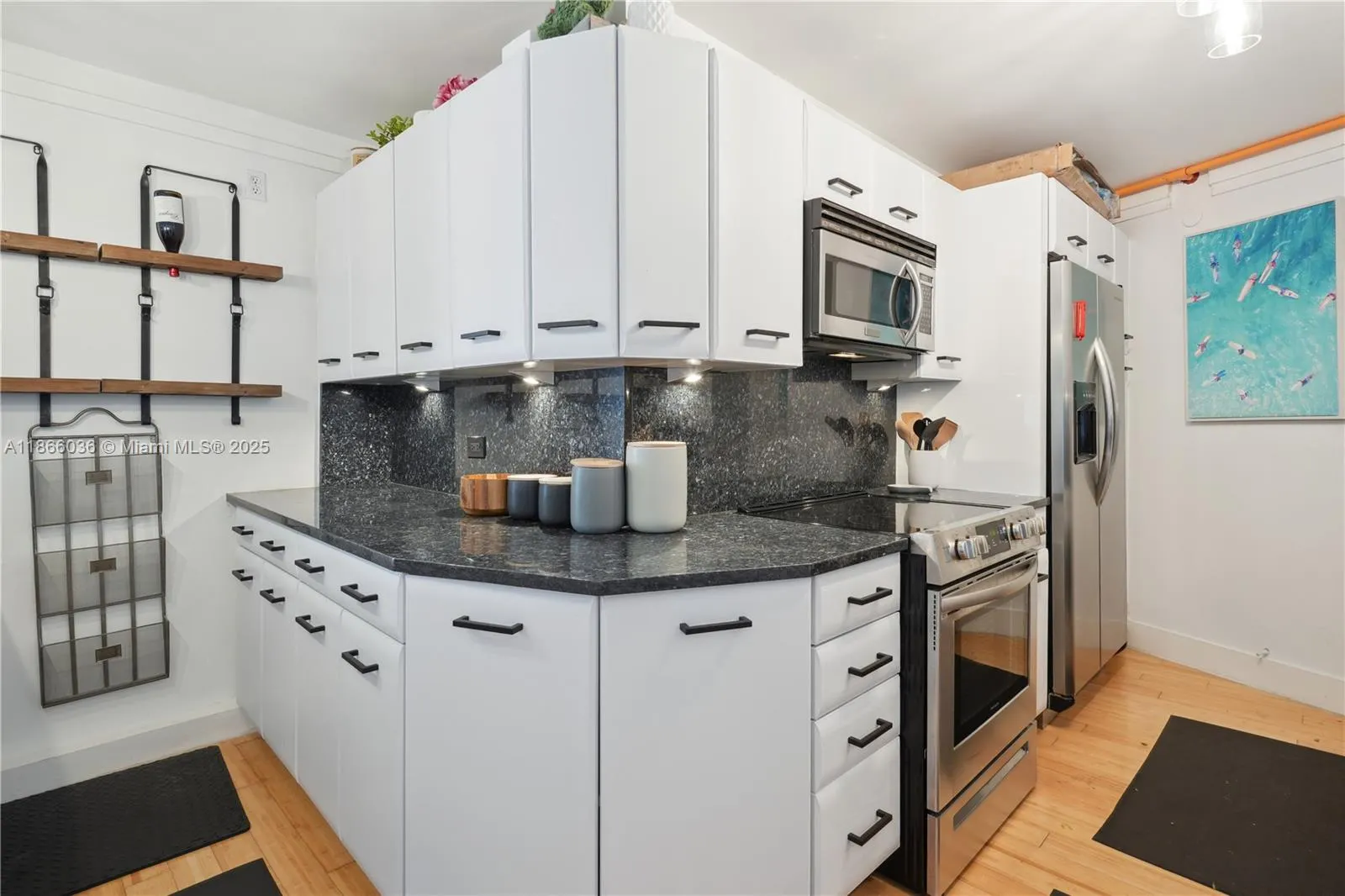 1881 Washington Ave, #7F