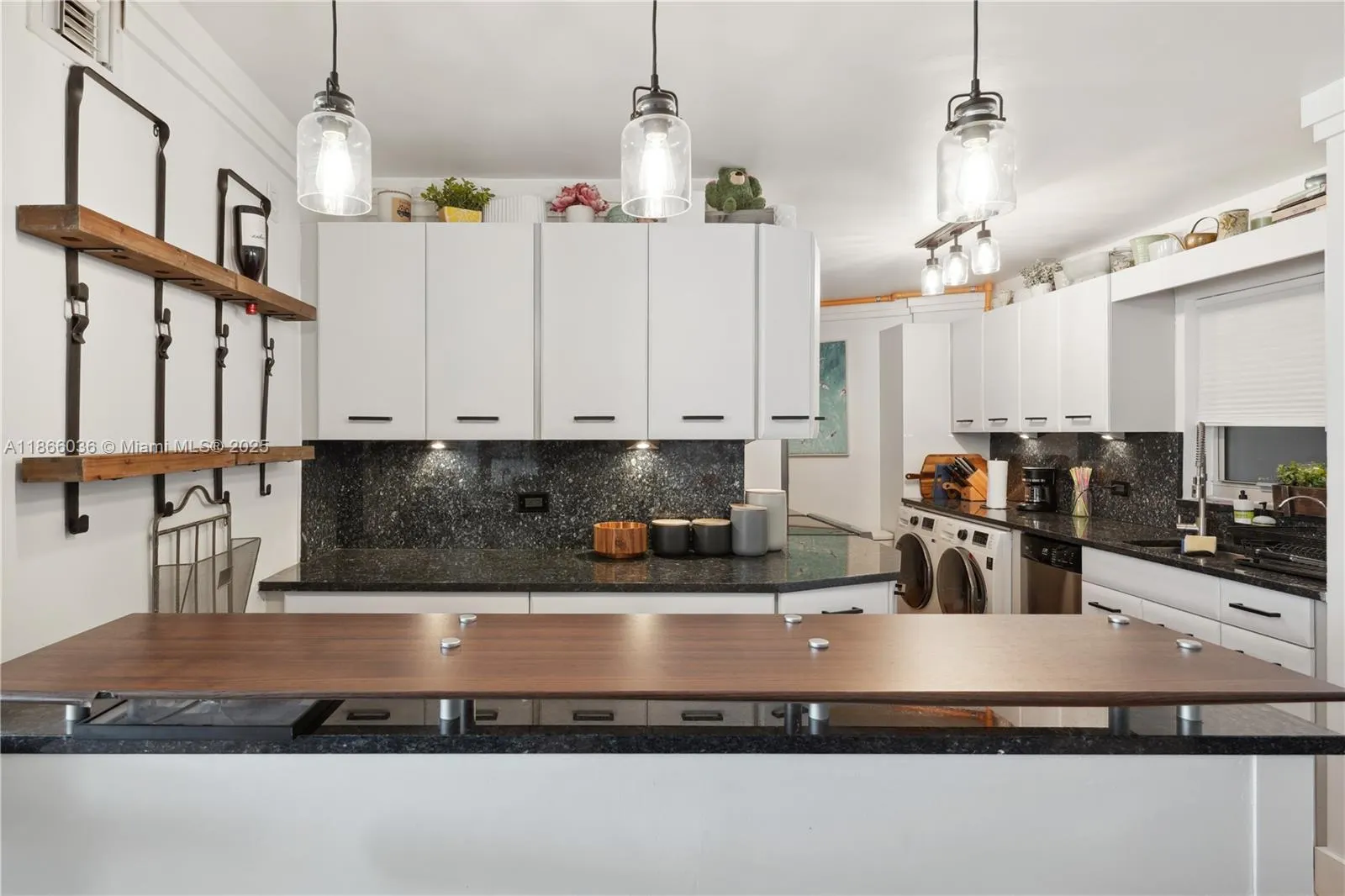 1881 Washington Ave, #7F