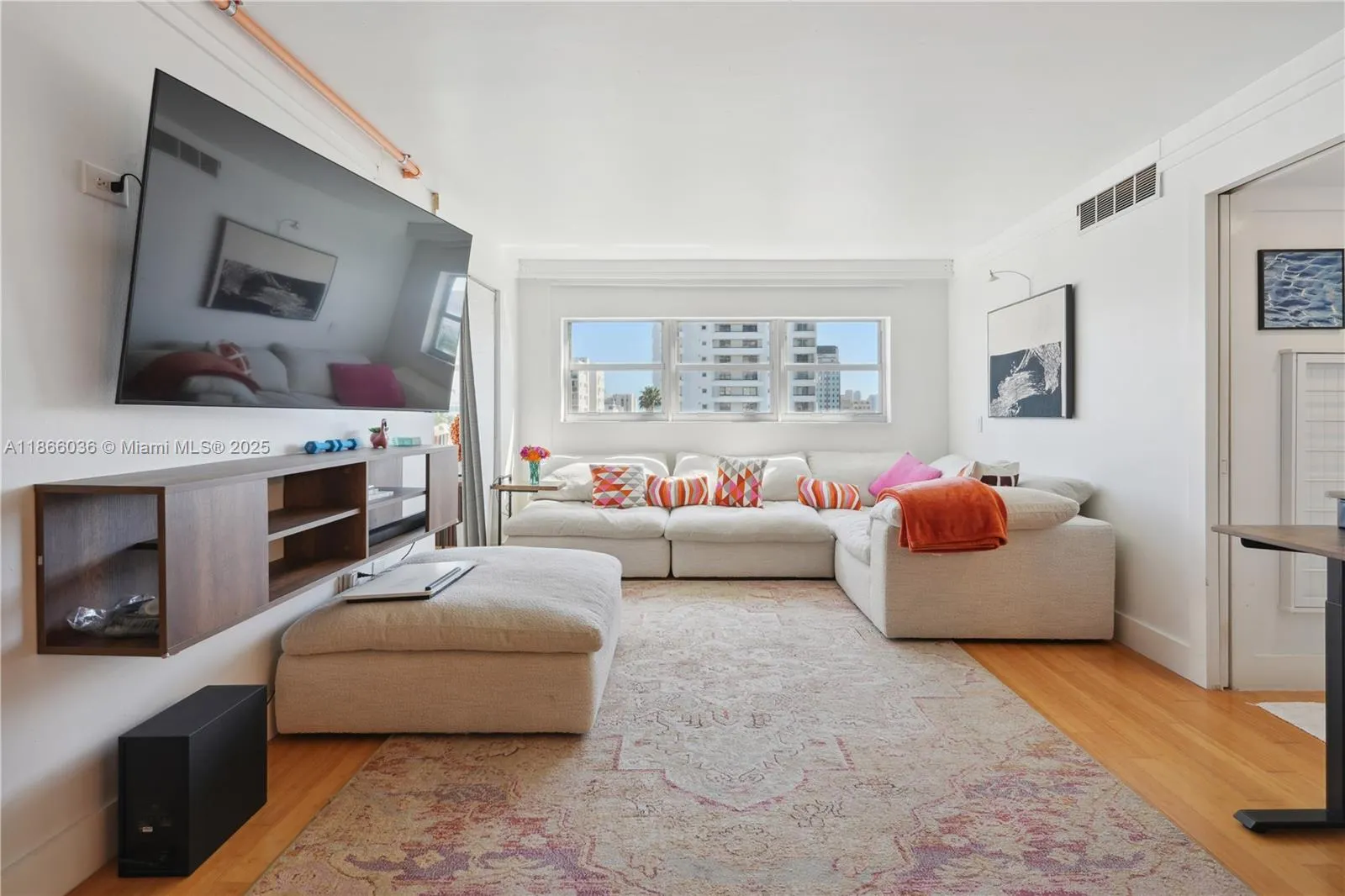 1881 Washington Ave, #7F