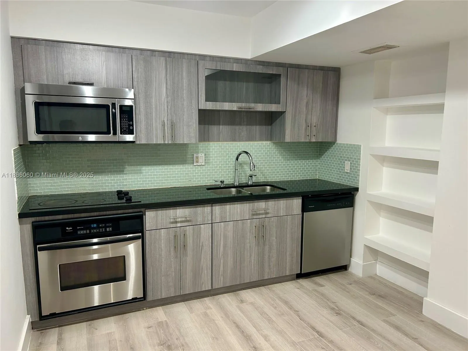 1075 93rd St, #106