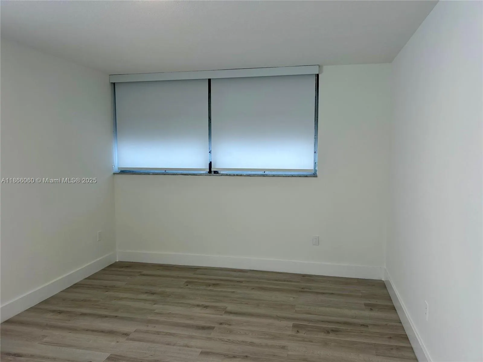 1075 93rd St, #106