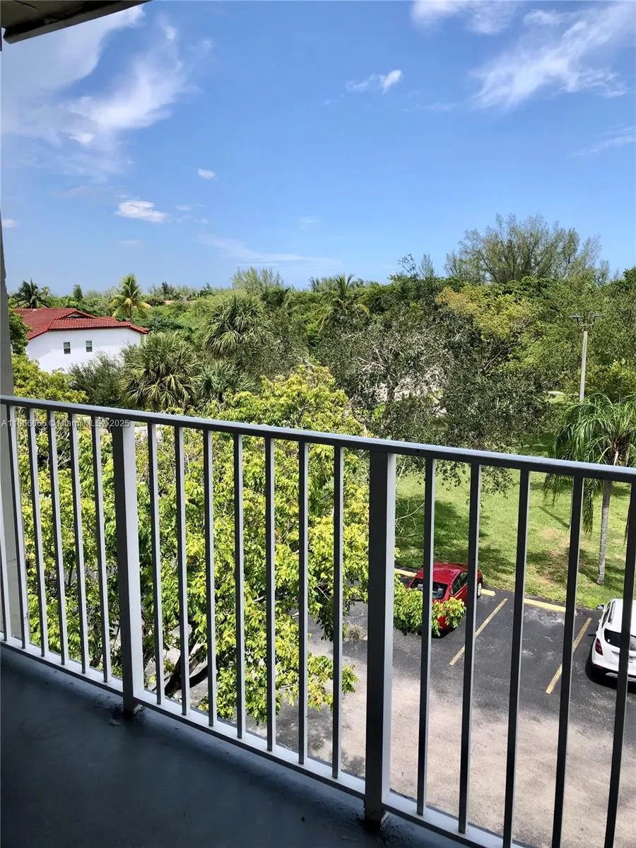 8260 SW 210th St, #317