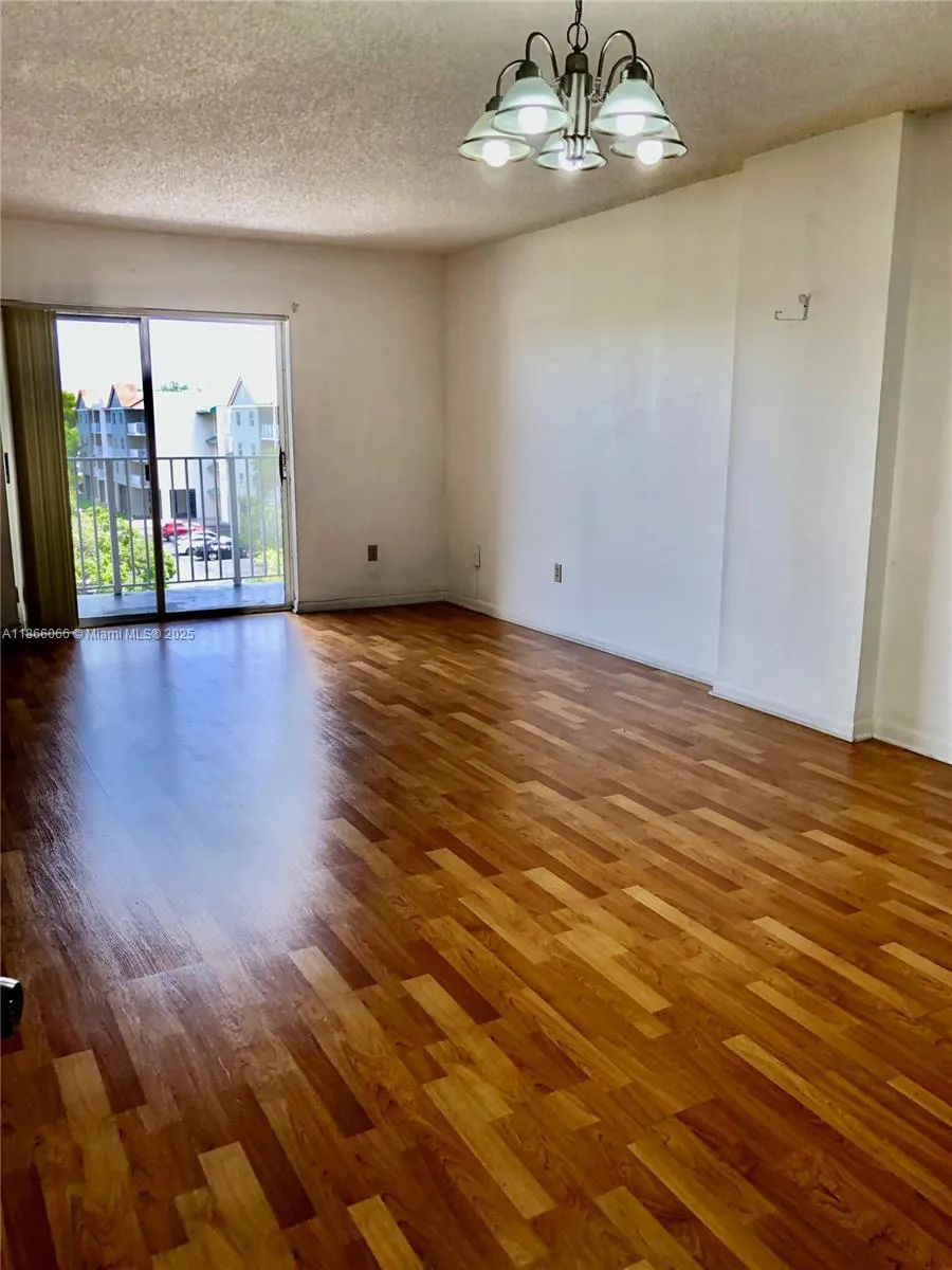 8260 SW 210th St, #317