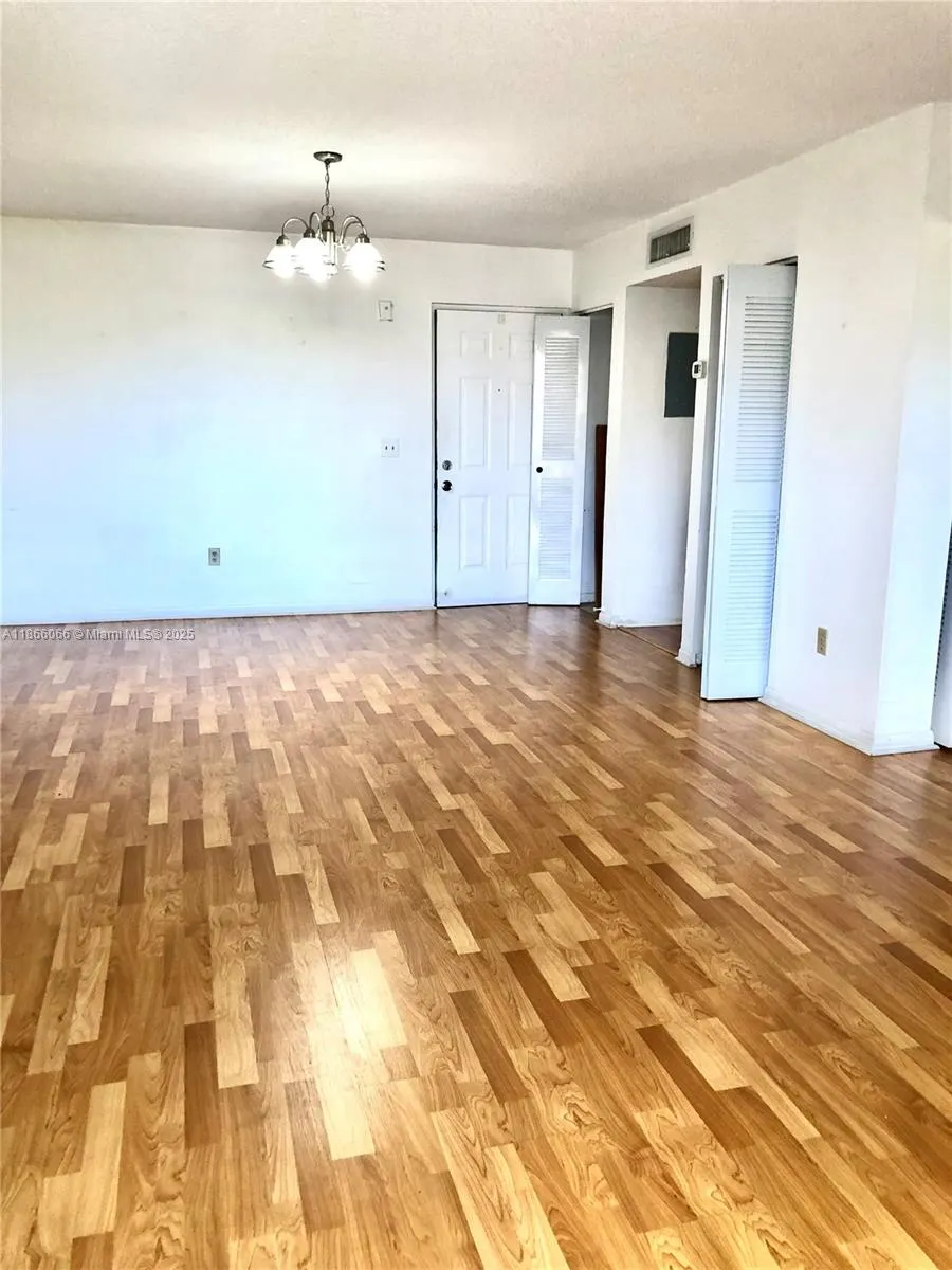 8260 SW 210th St, #317