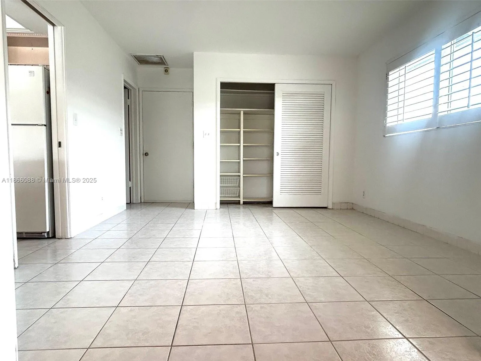 1120 SE 6th Ter