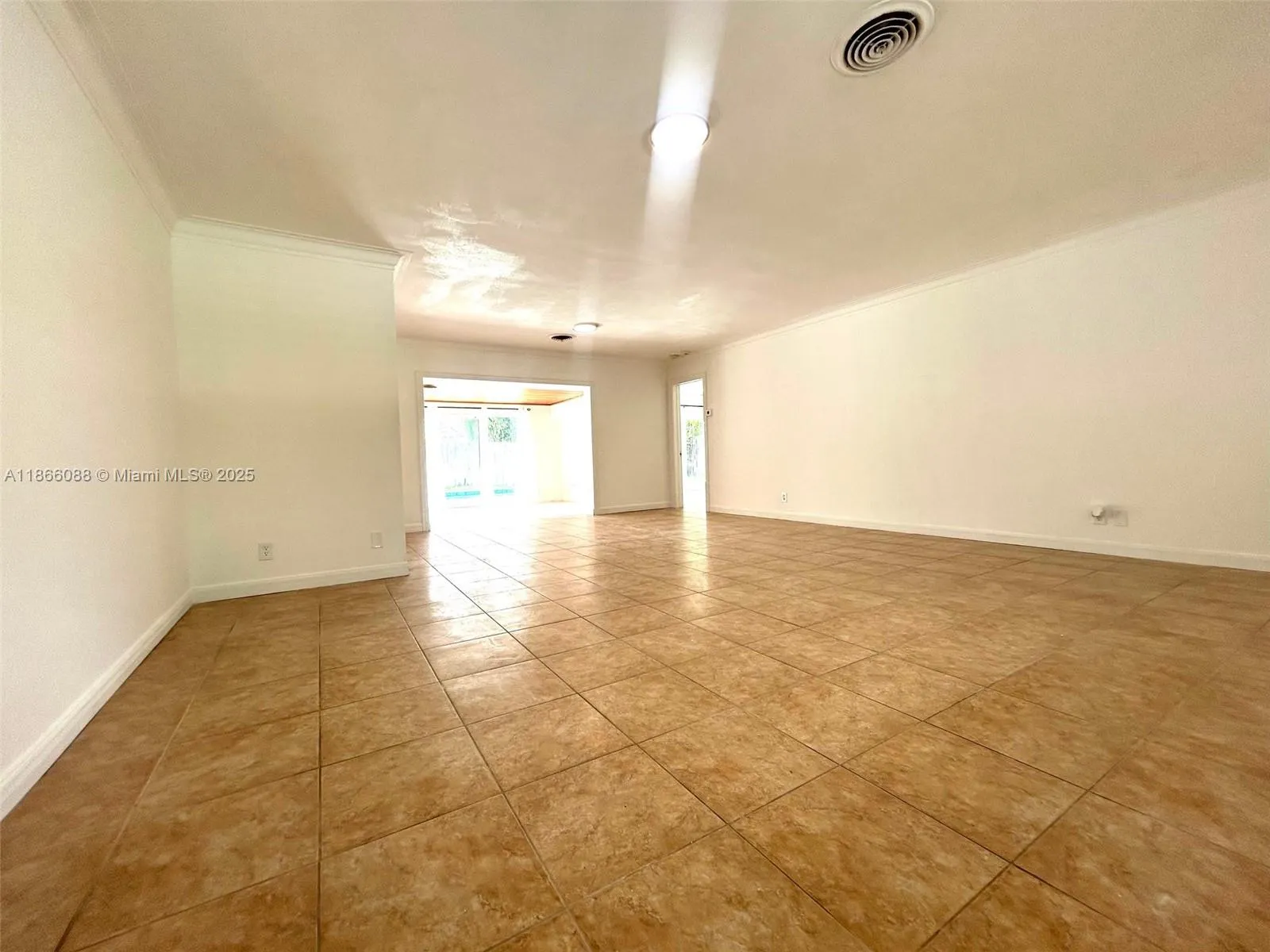 1120 SE 6th Ter