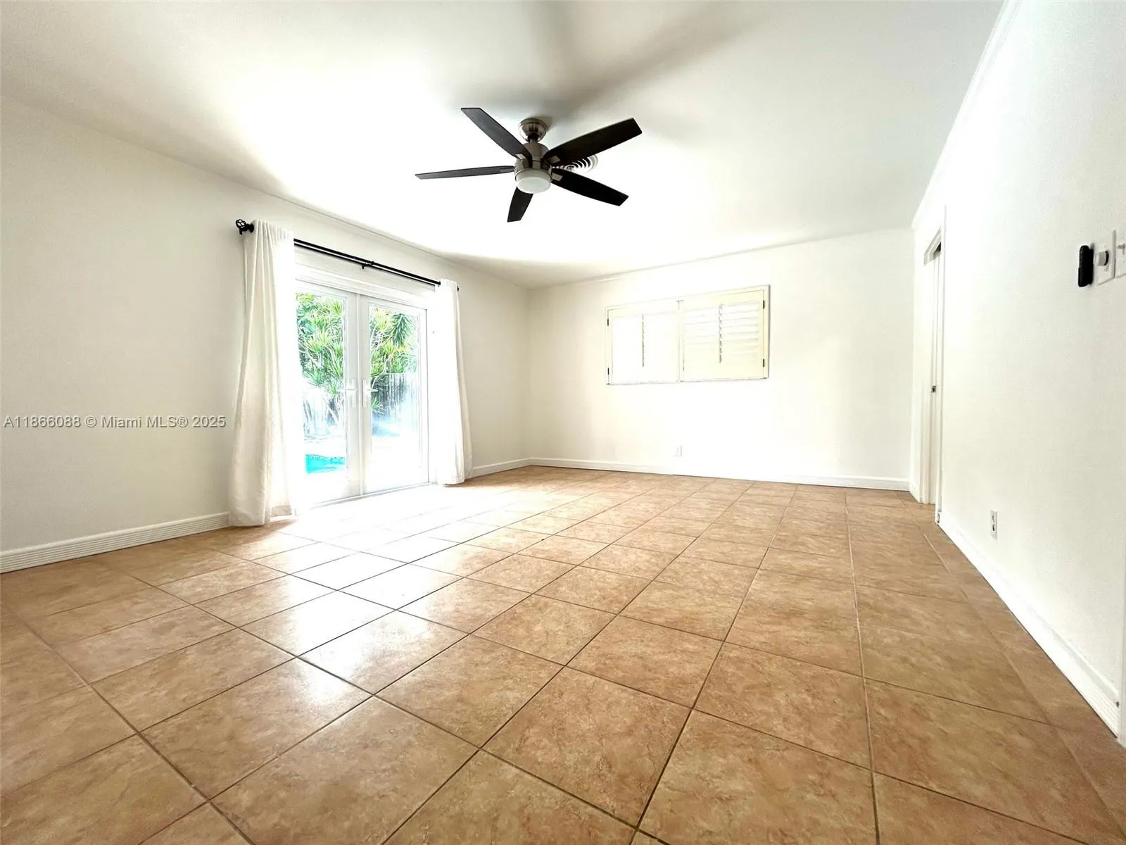 1120 SE 6th Ter