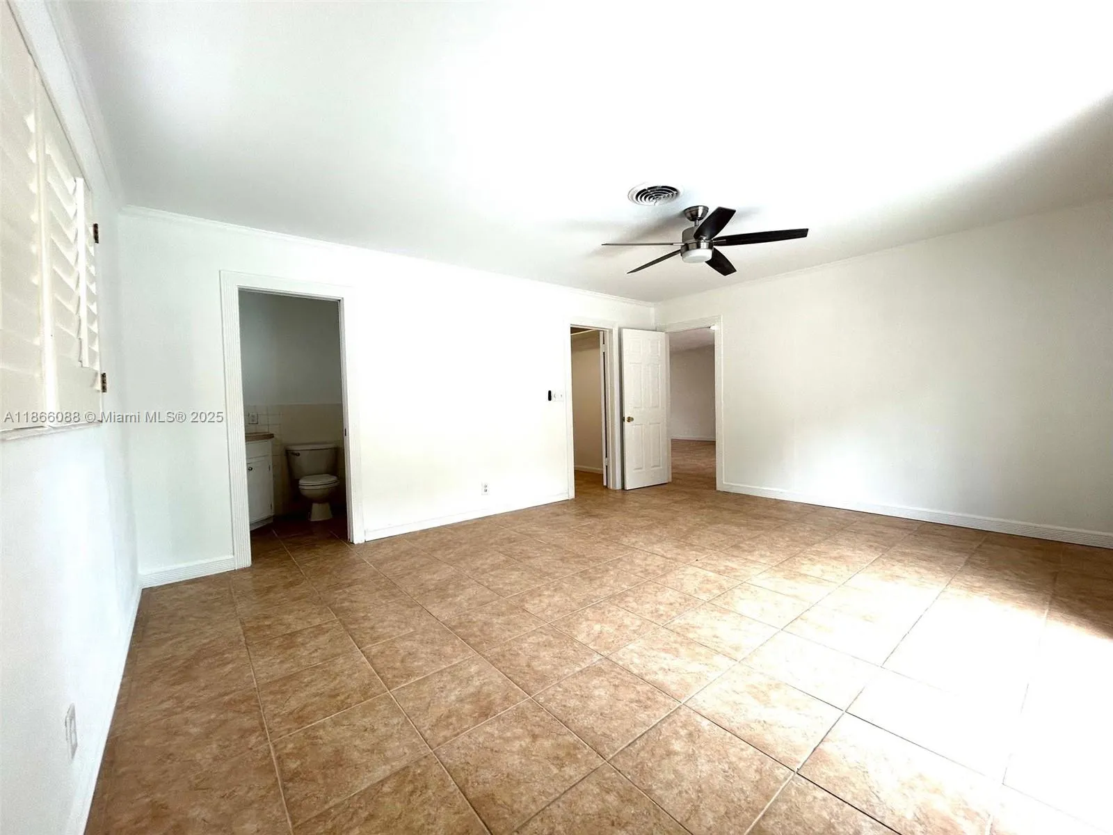 1120 SE 6th Ter
