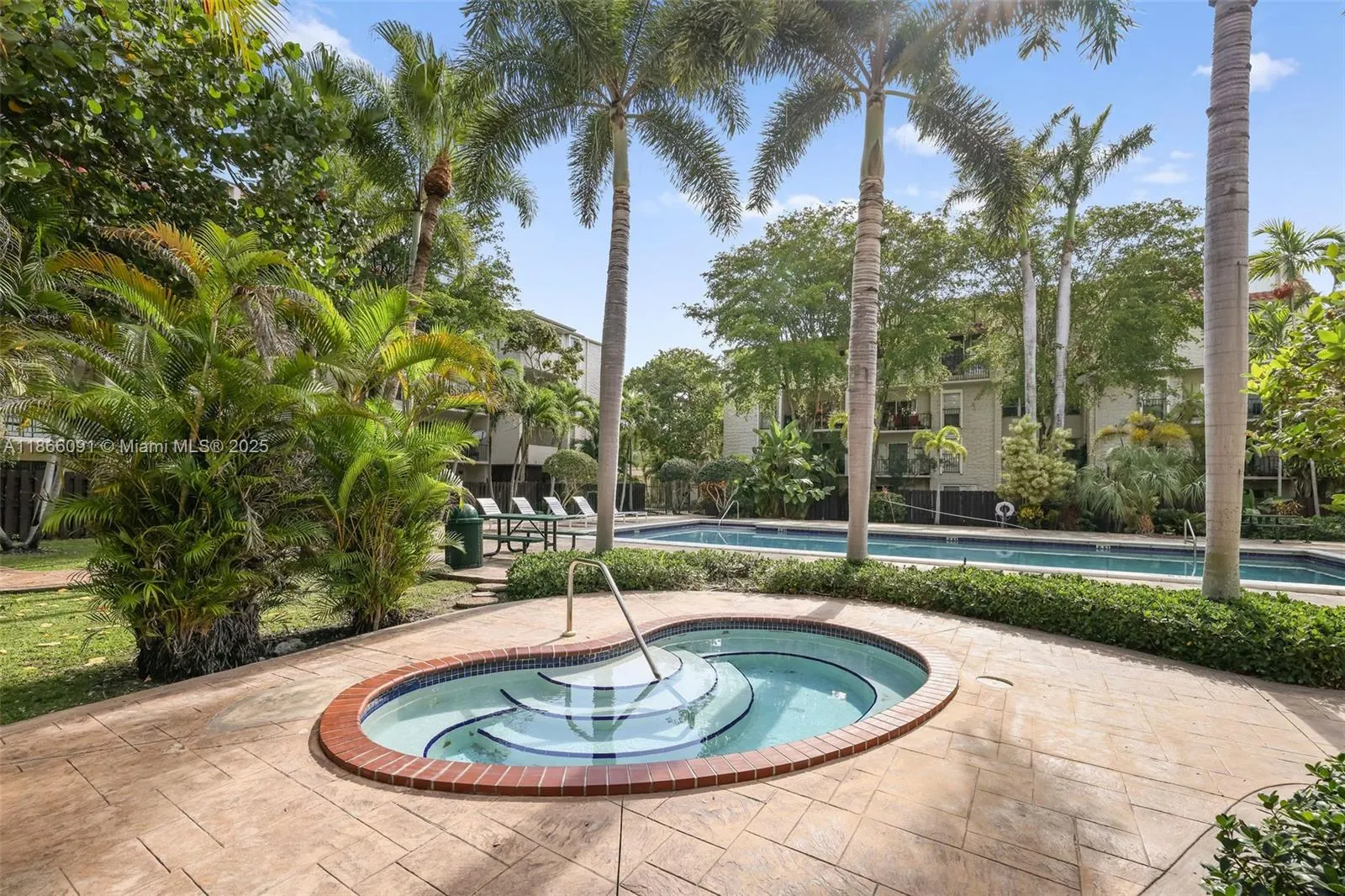 6900 N Kendall Dr, #A405