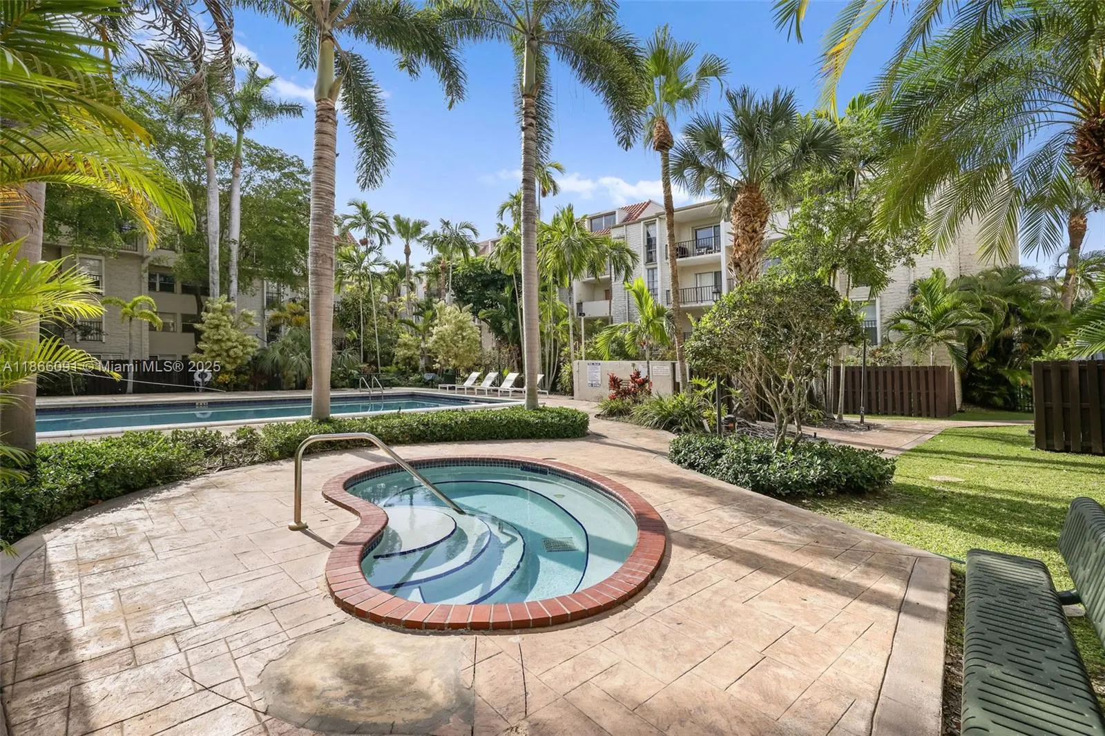 6900 N Kendall Dr, #A405