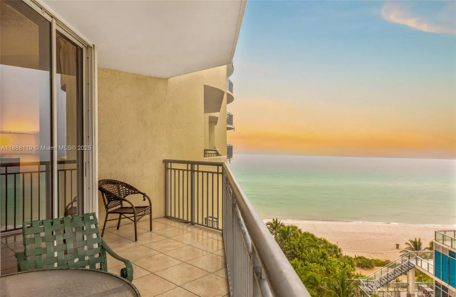17375 Collins Ave, #1005