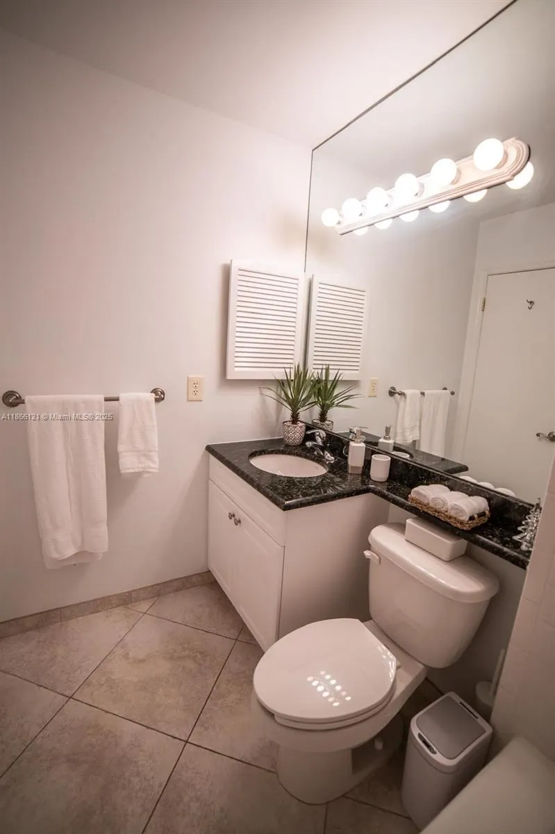 1605 S Us Highway 1, #10F