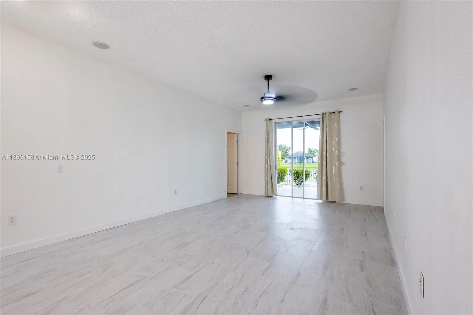 1631 Open Field Loop