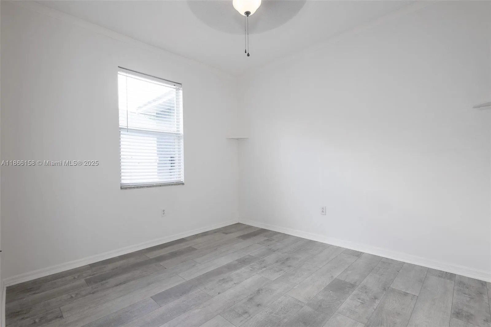 1631 Open Field Loop