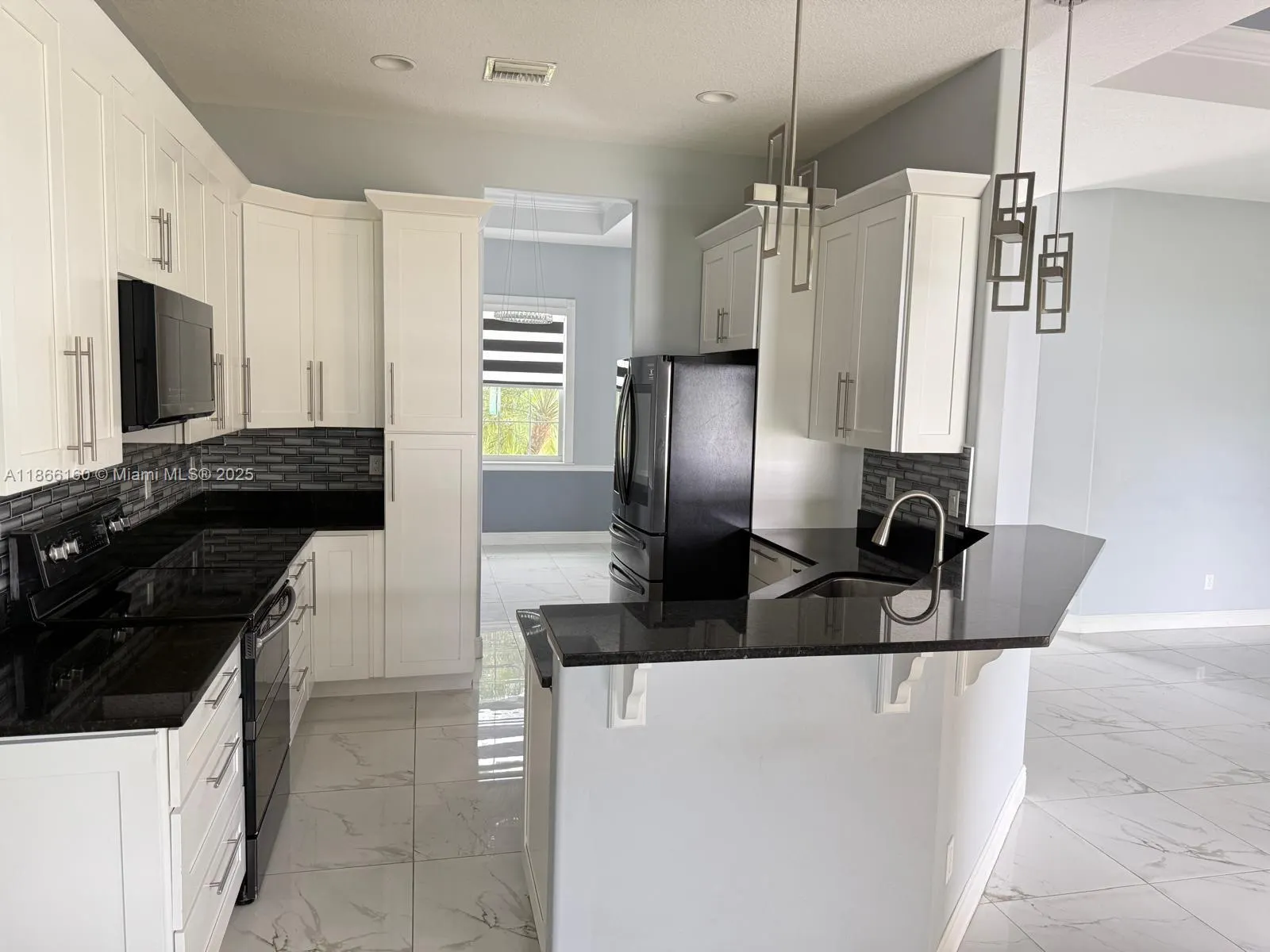 6215 W Deville Cir