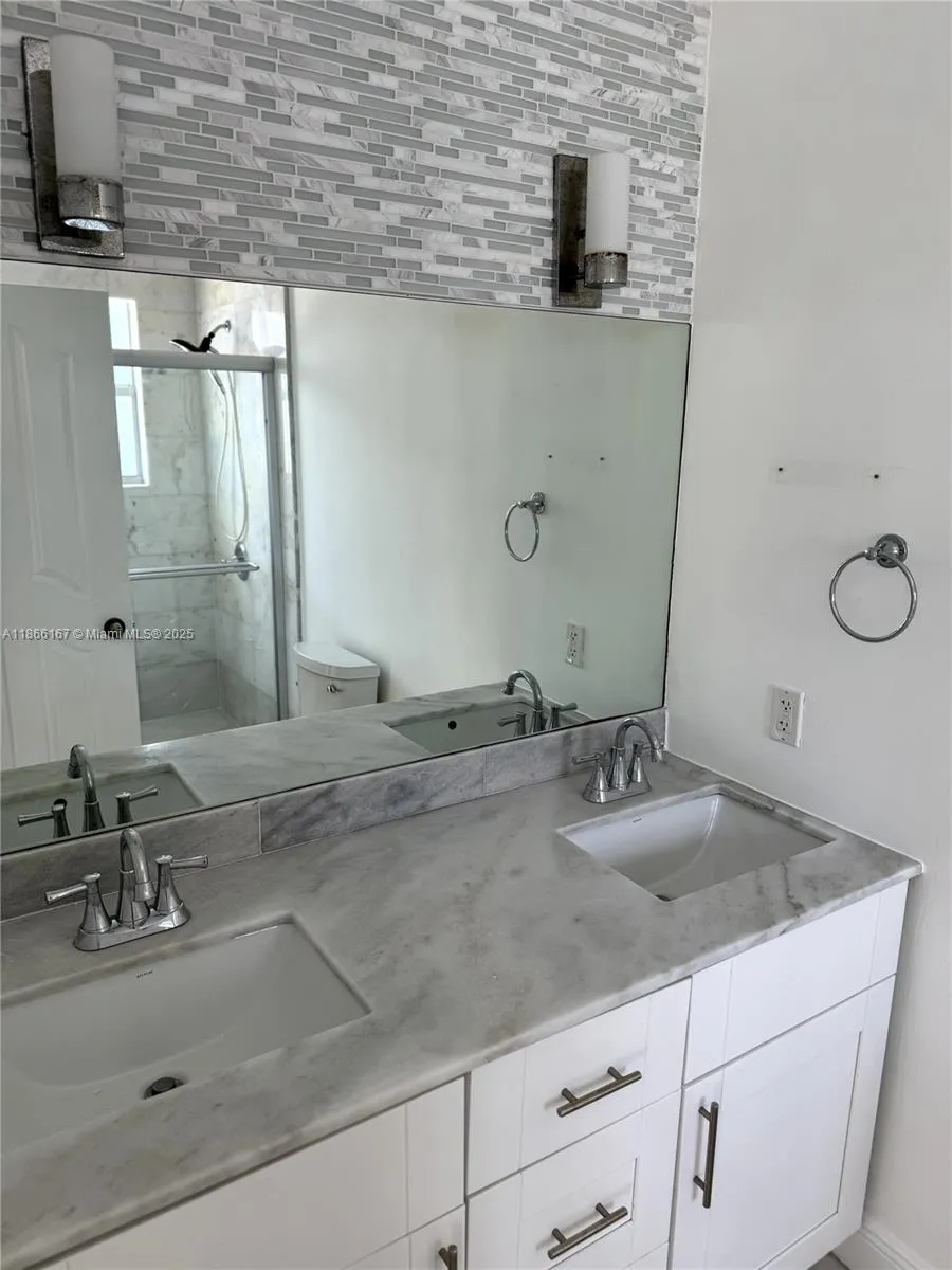 3375 Percival Ave, #3375
