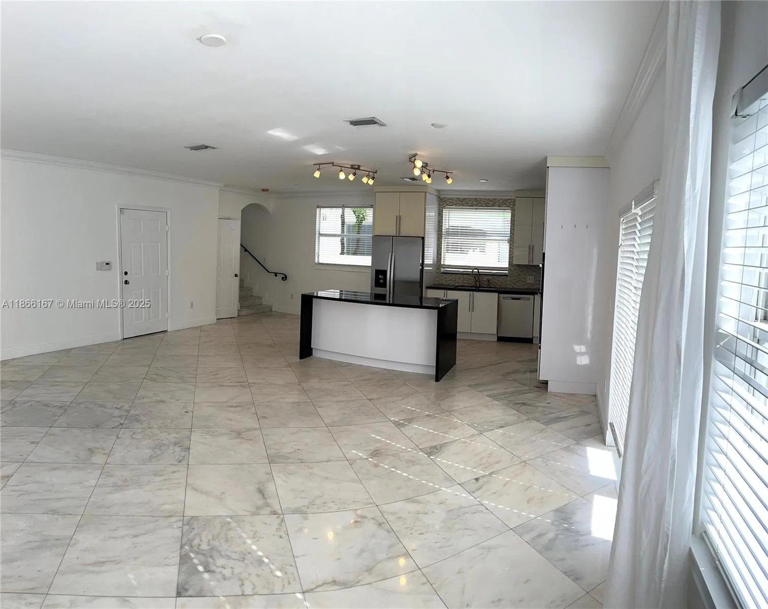 3375 Percival Ave, #3375