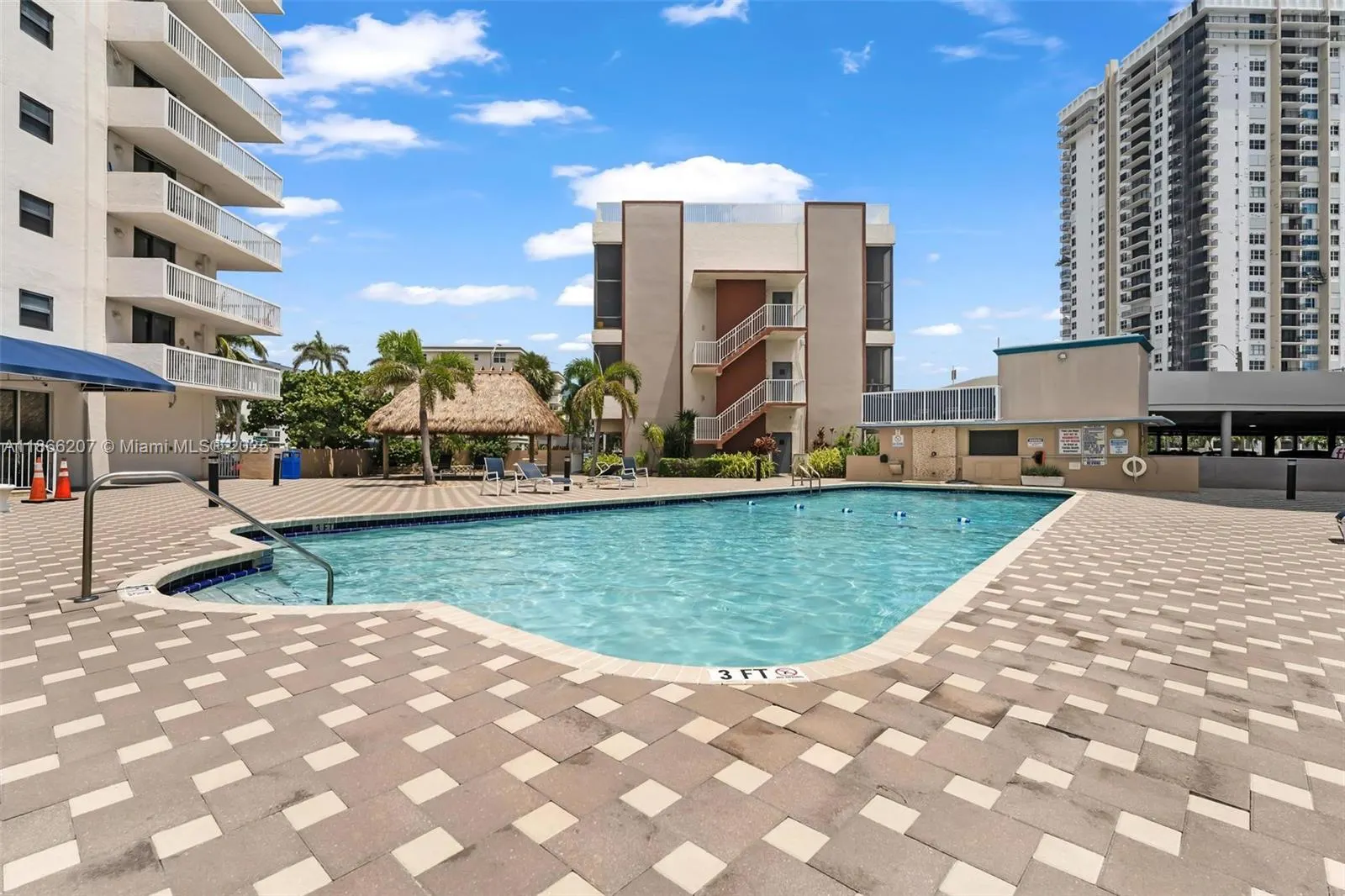 1500 S Ocean Dr, #2G
