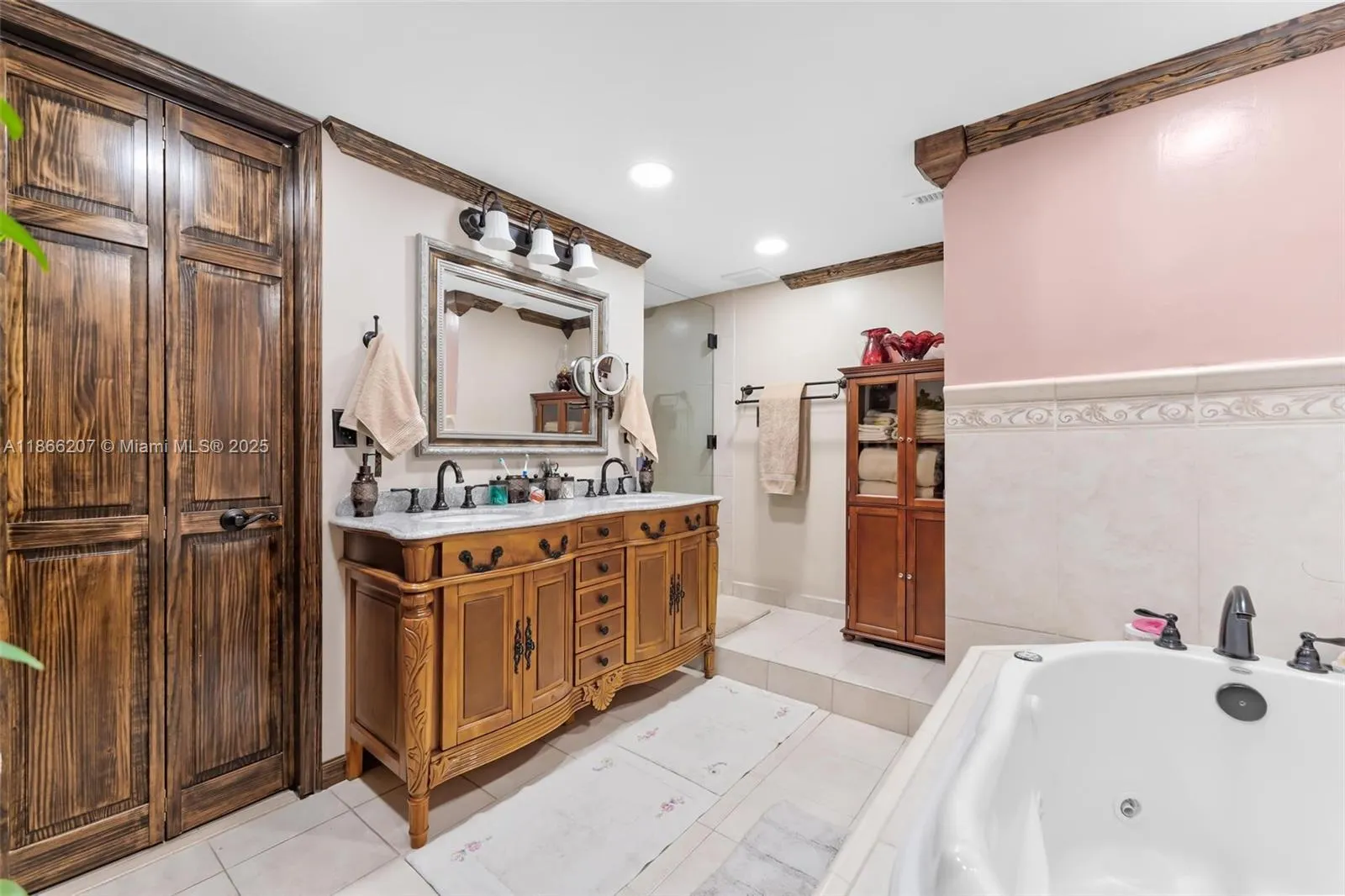 1500 S Ocean Dr, #2G