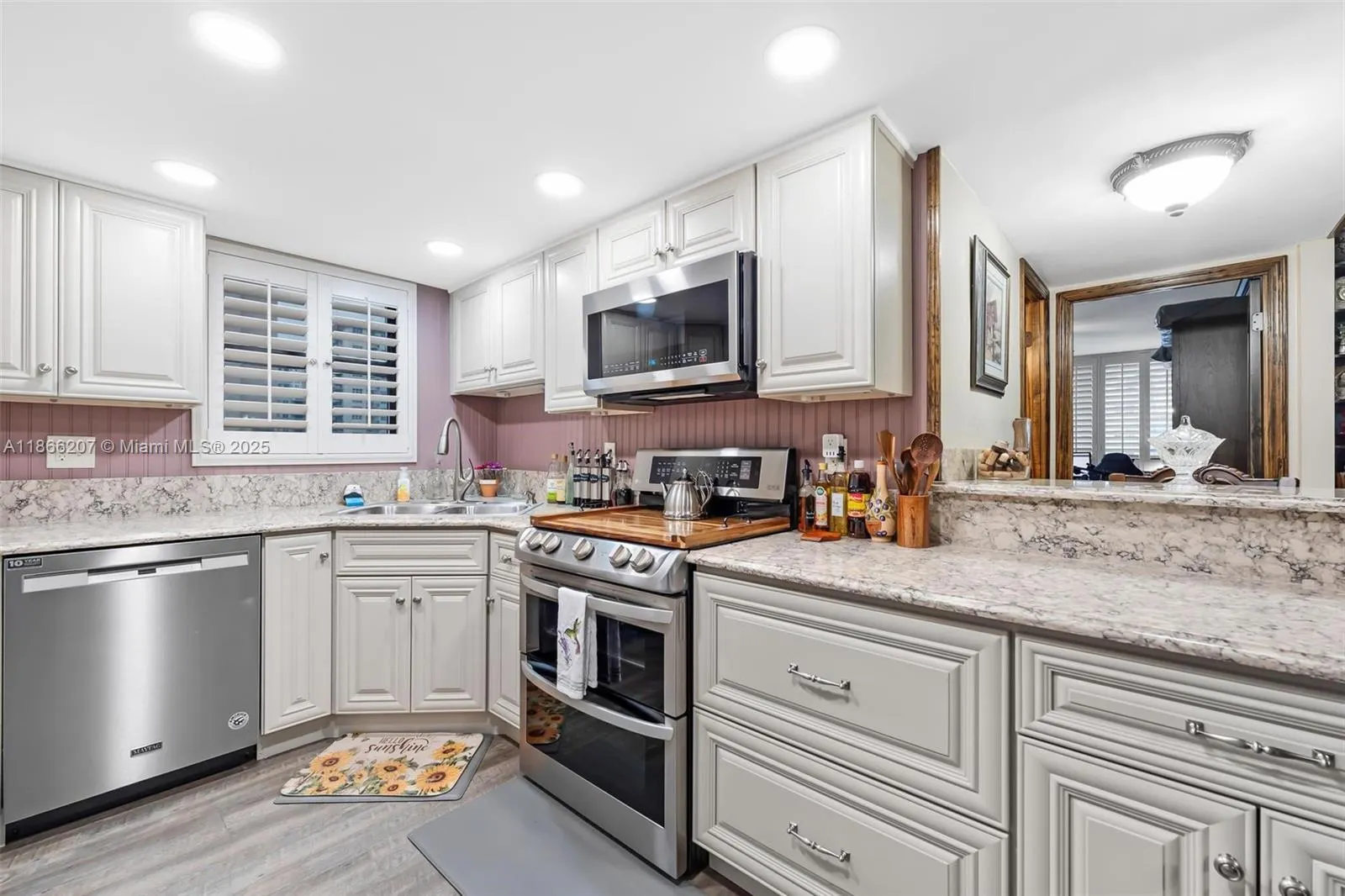 1500 S Ocean Dr, #2G