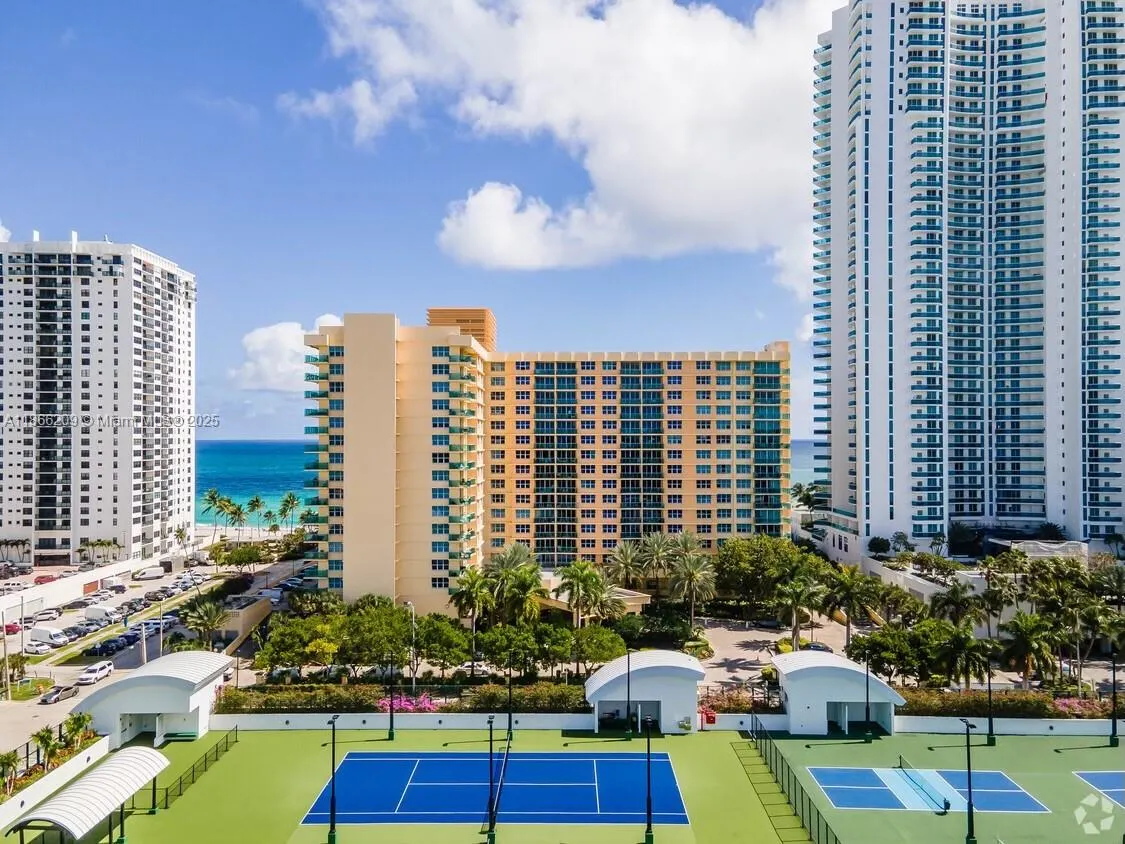 2501 S Ocean Dr, #438