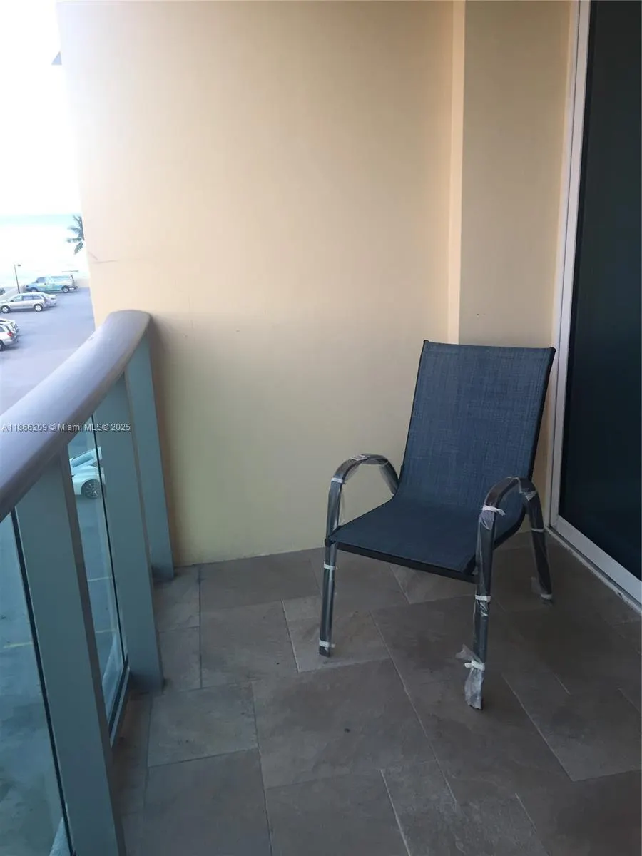 2501 S Ocean Dr, #438